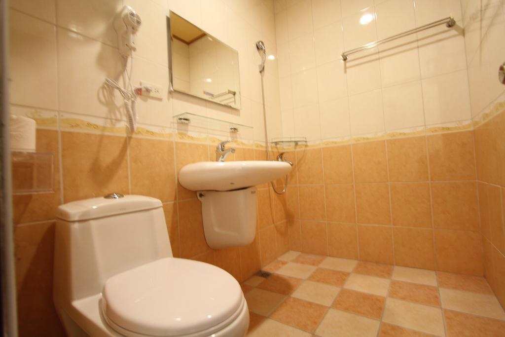 Advanced Homestay Цзянь Екстер'єр фото
